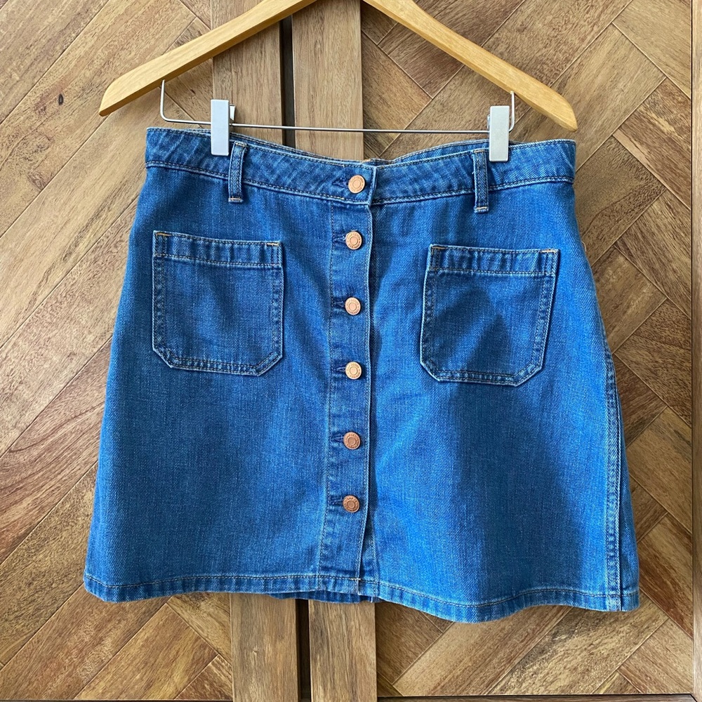 Gap A shape short skirt / soft blue denim